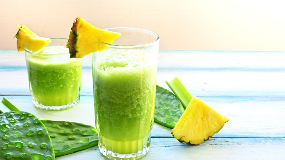 Minz-Ananas-Smoothie – Tropische Frische im Glas