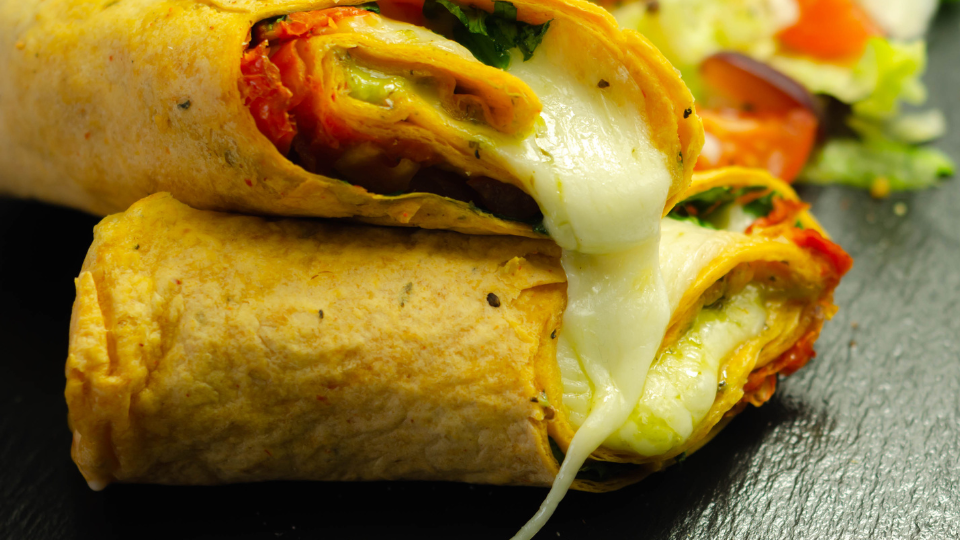 Pesto-Mozzarella-Wrap