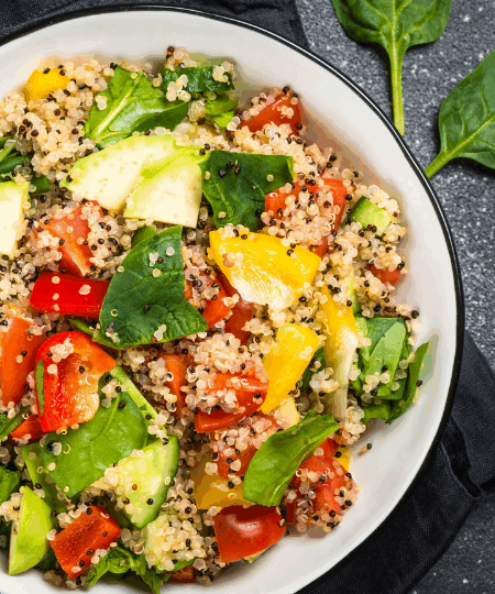 vegane Gemüse-Quinoa-Frühstücksschüssel