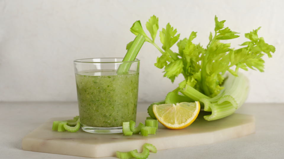 Sellerie-Zitronen-Saft-Rezept