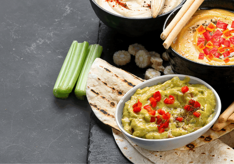 Vegane Brotaufstrich-Variationen: Paprika, Avocado & Bohnen