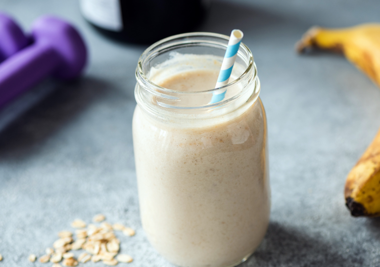Vanille-Protein-Smoothie mit Hafer