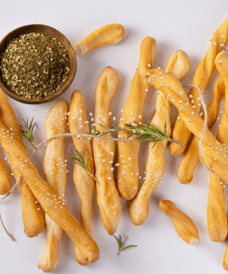 Zaatar-Twists – Orientalische Zaatar-Gebäckstangen