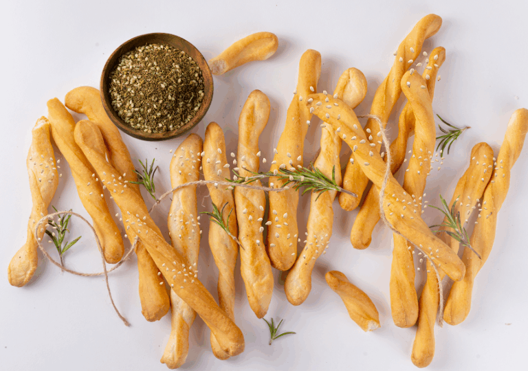 Zaatar-Twists – Orientalische Zaatar-Gebäckstangen