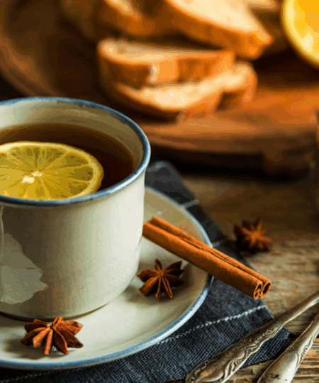 Heiße Honig-Zimt-Zitrone