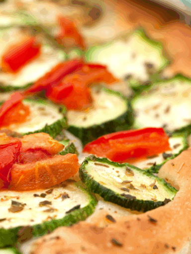 Vegane Pizza mit Zucchini & roter Paprika