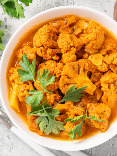 Blumenkohl mit Curry-Sauce