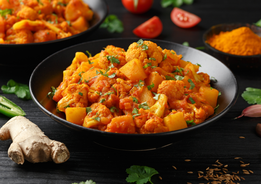 Aloo Gobi – Kartoffel-Blumenkohl-Curry mit Kurkuma