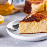 Klassischer Käsekuchen mit Zitronenaroma