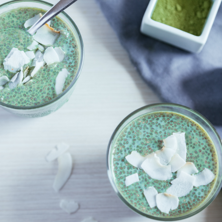Vegane Matcha-Creme mit Kokos - Rezept