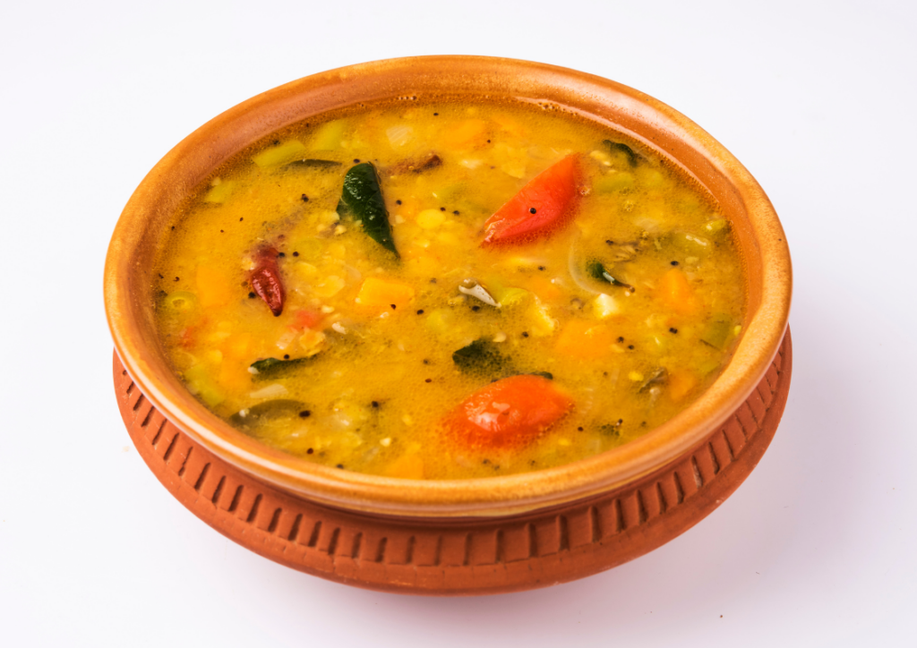 Sambar – Südindischer Linseneintopf mit Gemüse