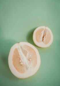Pomelo in der vegetarischen Ernährung: Vitamine, Vorteile und Genuss