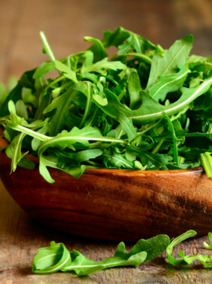 Rucola in der vegetarischen Ernährung – Nährstoffe, Vorteile und Verwendungsideen