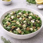 Spinat-Käse-Salat mit Walnüssen – Frisch, cremig & knackig