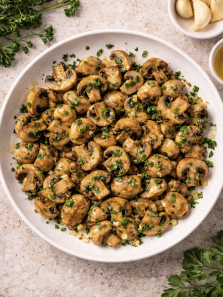 Gebratene Champignons mit Knoblauch und Petersilie – Schnelles Antipasti Rezept