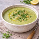 Spinat-Kartoffel-Suppe – Cremig, gesund & einfach gemacht