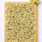 Knoblauch-Focaccia – einfach, fluffig & italienisch
