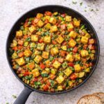Tofu-Frühstückspfanne mit Gemüse – gesund, proteinreich & einfach