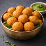 Aloo Bonda – Knusprige indische Kartoffelbällchen mit Kichererbsenteig
