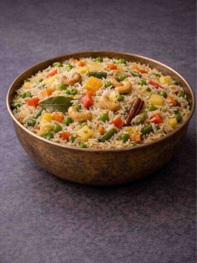 Vegetable Pulao – Aromatischer indischer Gemüsereis einfach zubereiten