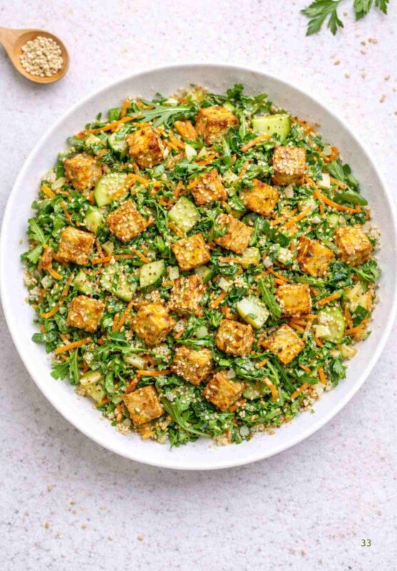 Asiatischer Tofu-Salat mit Sesam-Dressing – Einfach & Gesund